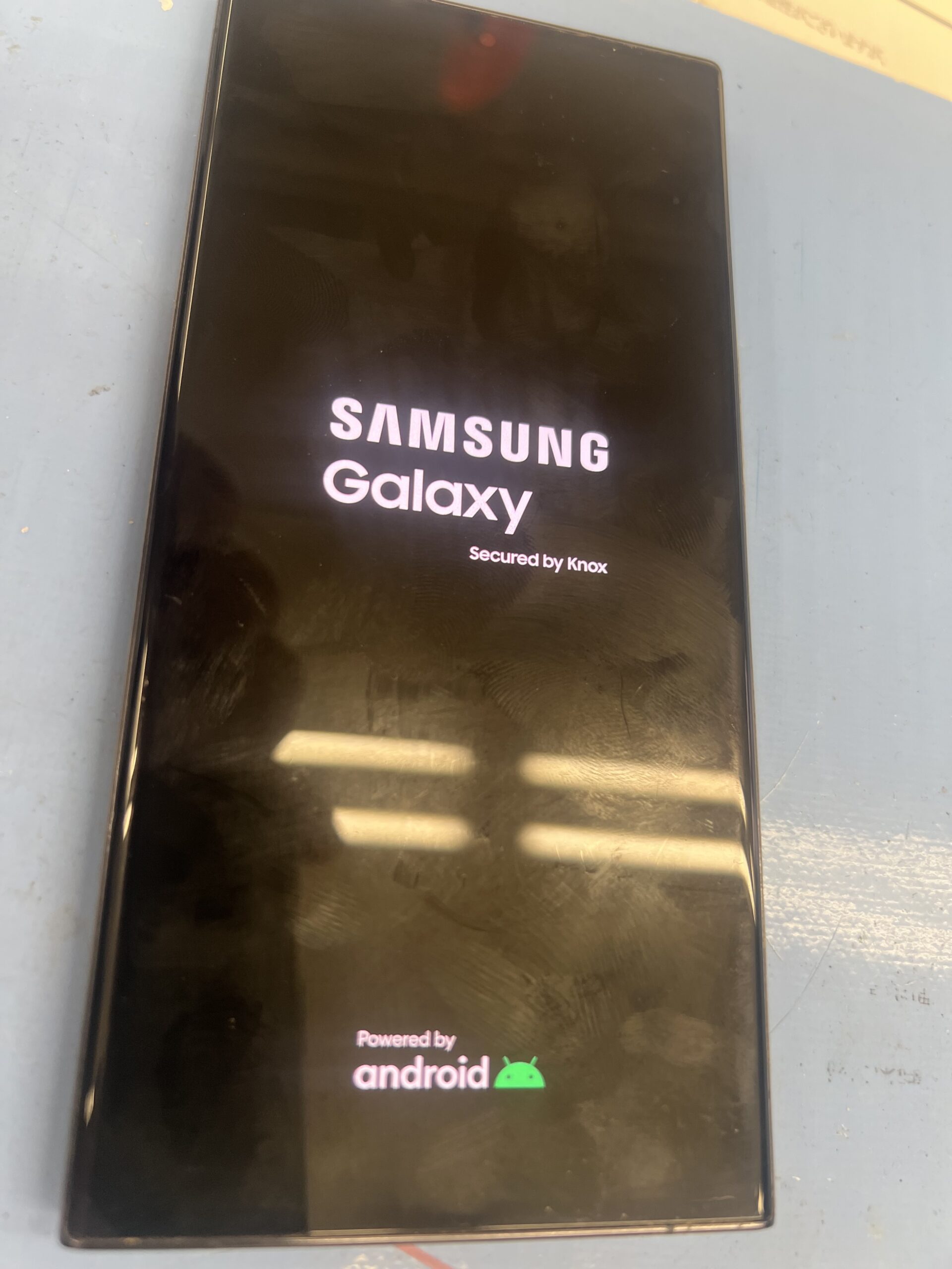 galaxy S23ultraロゴループ修理【android起動不能修理】