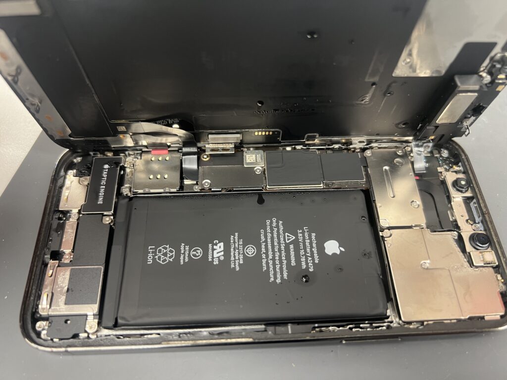 iPhone 水没修理