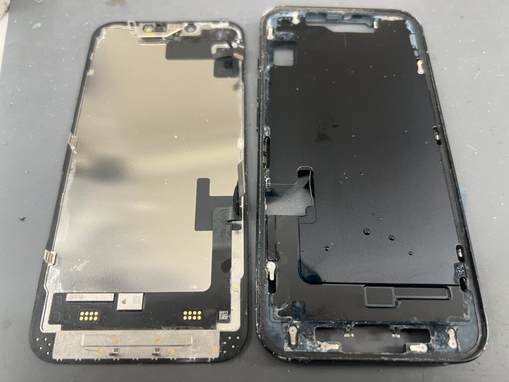 iPhone14水没