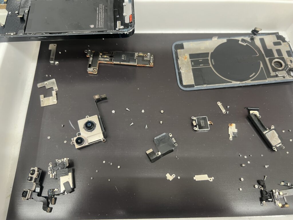 iPhone14水没
