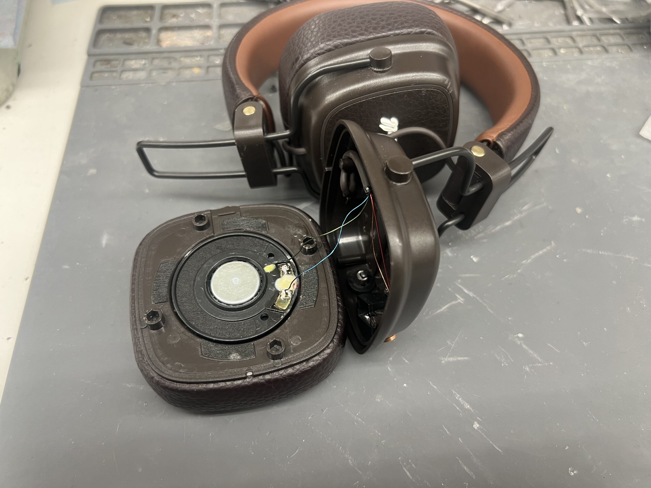 Marshall ＭＡＪＯＲ Ⅲ 修理【ヘッドフォン 修理】